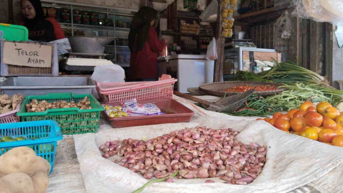 Harga Bawang Merah di Pasar Parigi Pangandaran Melambung, Capai Rp 73.000 Per Kilogram