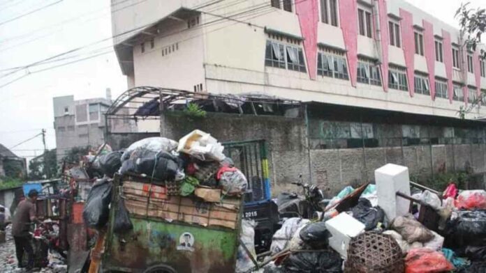 volume sampah di Bandung Barat meningkat