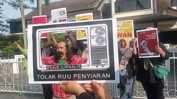 Aksi Tolak RUU Penyiaran di Ciamis