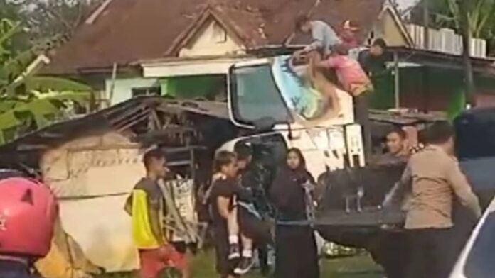 Kronologi Kecelakaan Mobil Elf Bawa Santri di Tasikmalaya