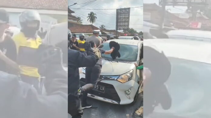 Kronologi Mobil Plat E Dikejar dari Tasikmlaya hingga Dimassa di Imbangara Ciamis