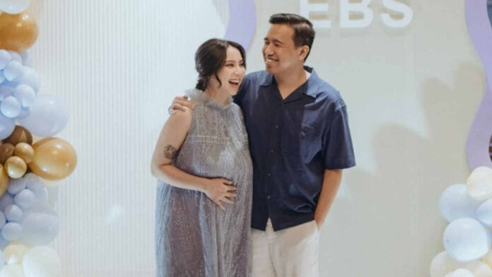 Syukuran 7 Bulan Clairine dan Joshua, Antusias Sambut Baby Boy