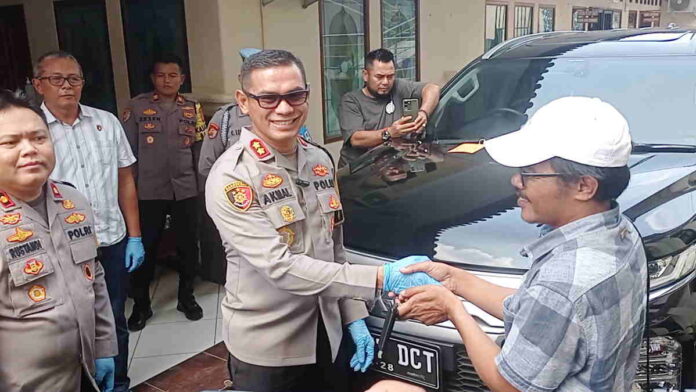 Terhimpit Masalah Ekonomi, YS Nekat Curi Mobil Teman Dekatnya di Ciamis