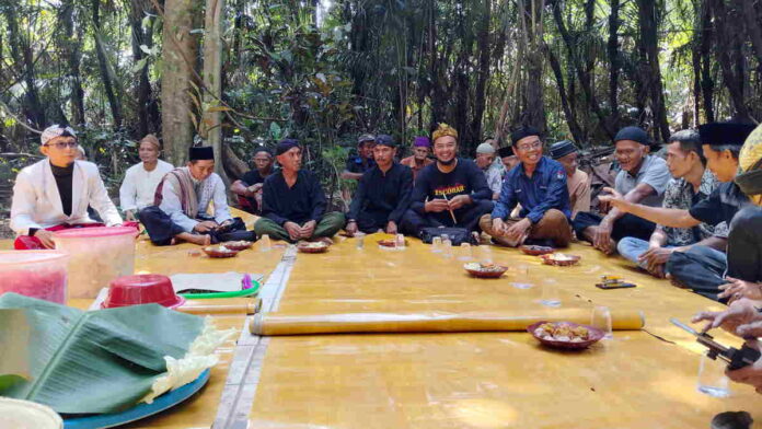 Hajat Bumi di Situs Bersejarah Dalem Kanduruhan Kota Banjar