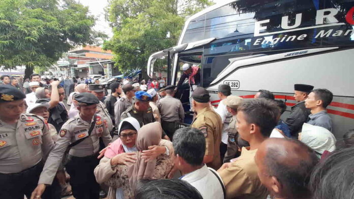 Jemaah Haji Kloter 33 JKS asal Kota Banjar