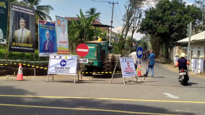 Kendaraan arah Banjar-Pangandaran via jalan Gerila dialihkan