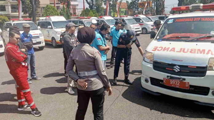 Pastikan Layak Saat di Jalan, Puluhan Mobil Ambulans di Garut Diperiksa