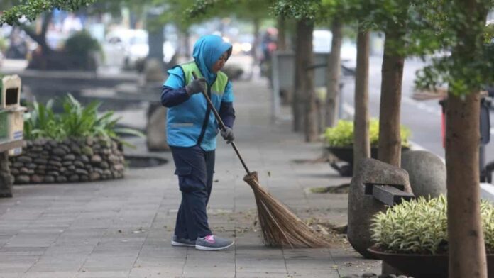 volume sampah kota bandung turun