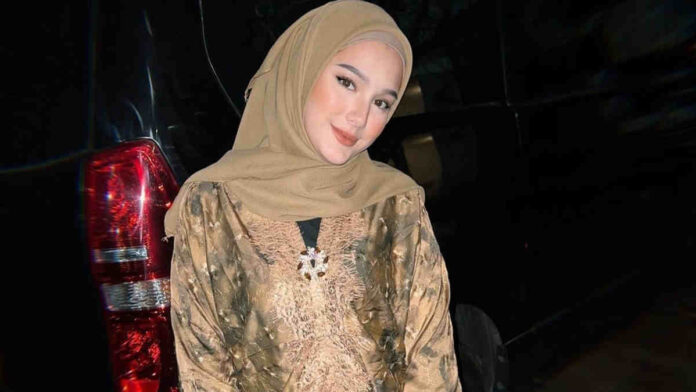 Profil Yasmine Ow, Selebgram Cantik Mantan Ipar Ammar Zoni