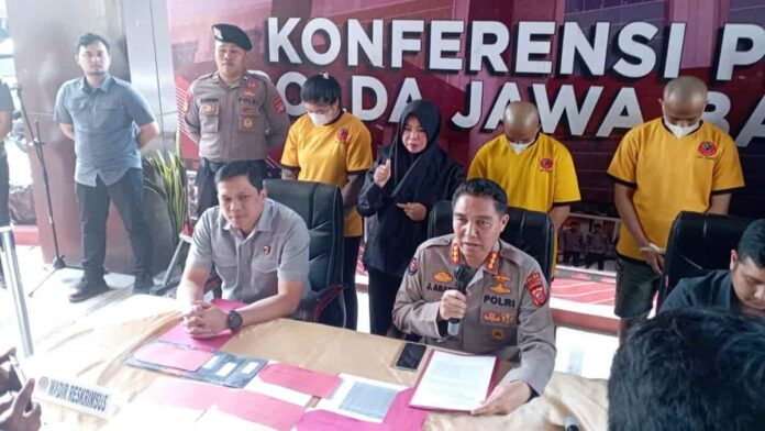 sindikat penipuan jual beli online sepeda motor