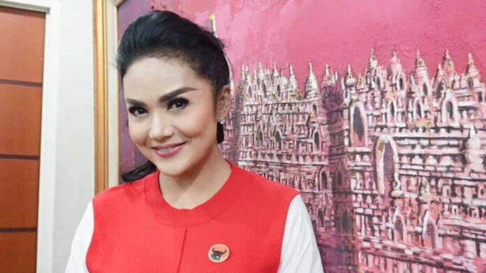 Krisdayanti di Pilkada Kota Batu