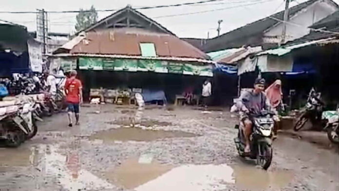 Pasar Pananjung Pangandaran Semakin Kumuh