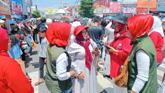 Perempuan Asal Tasikmalaya Jadi Korban Pencopetan Saat Nonton Pawai Alegoris di Kota Banjar