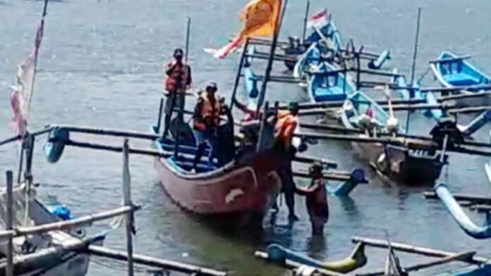 Mesin Perahu Mati, Nelayan Terapung di Lautan Pangandaran Selama Dua Malam