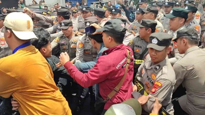 Pelantikan anggota DPRD Kota Tasikmalaya