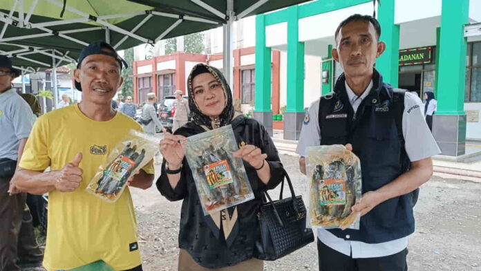 Produk Tani Lesgo atau Lele Siap Goreng di Kota Banjar