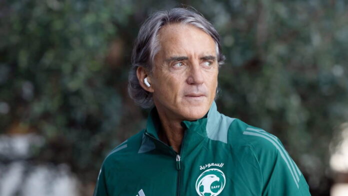 Pelatih Tim Nasional Arab Saudi Roberto Mancini. Foto: X/idextratime