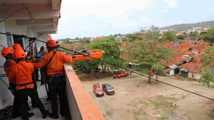 Simulasi gempa