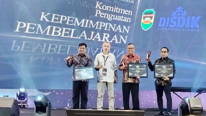 Disdik Ciamis Borong 8 Penghargaan Sekaligus dari BBPMP Jabar