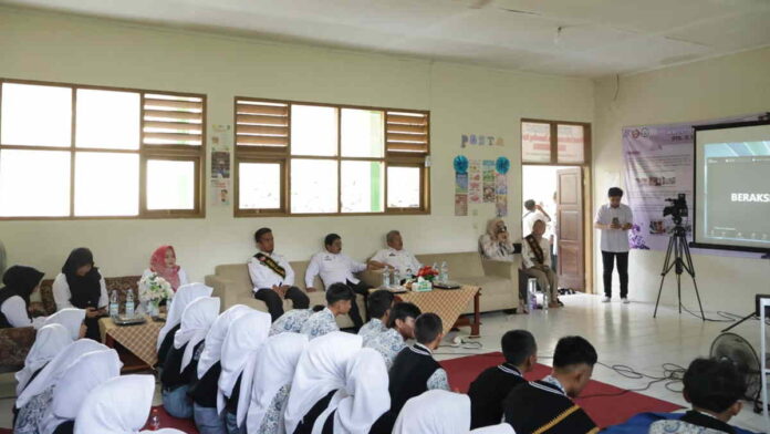 SMAN 1 Baregbeg Harumkan Nama Ciamis di Ajang PIK-R Tingkat Jawa Barat, Diapresiasi DP2KBP3A