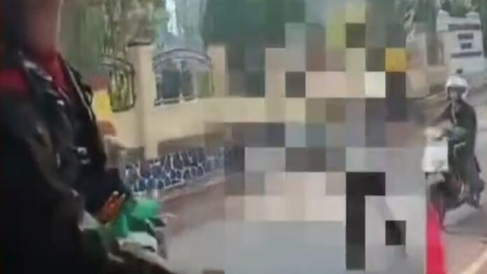 Video polisi jadi korban tabrak lari di Garut