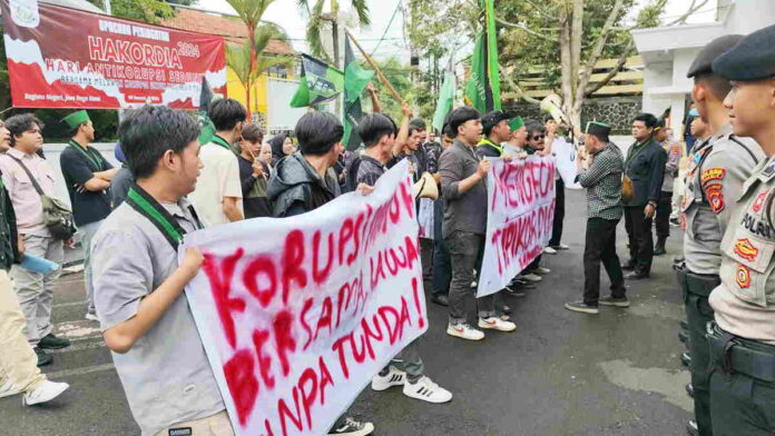 HMI Dorong Kejari Ciamis Selesaikan Kasus Korupsi
