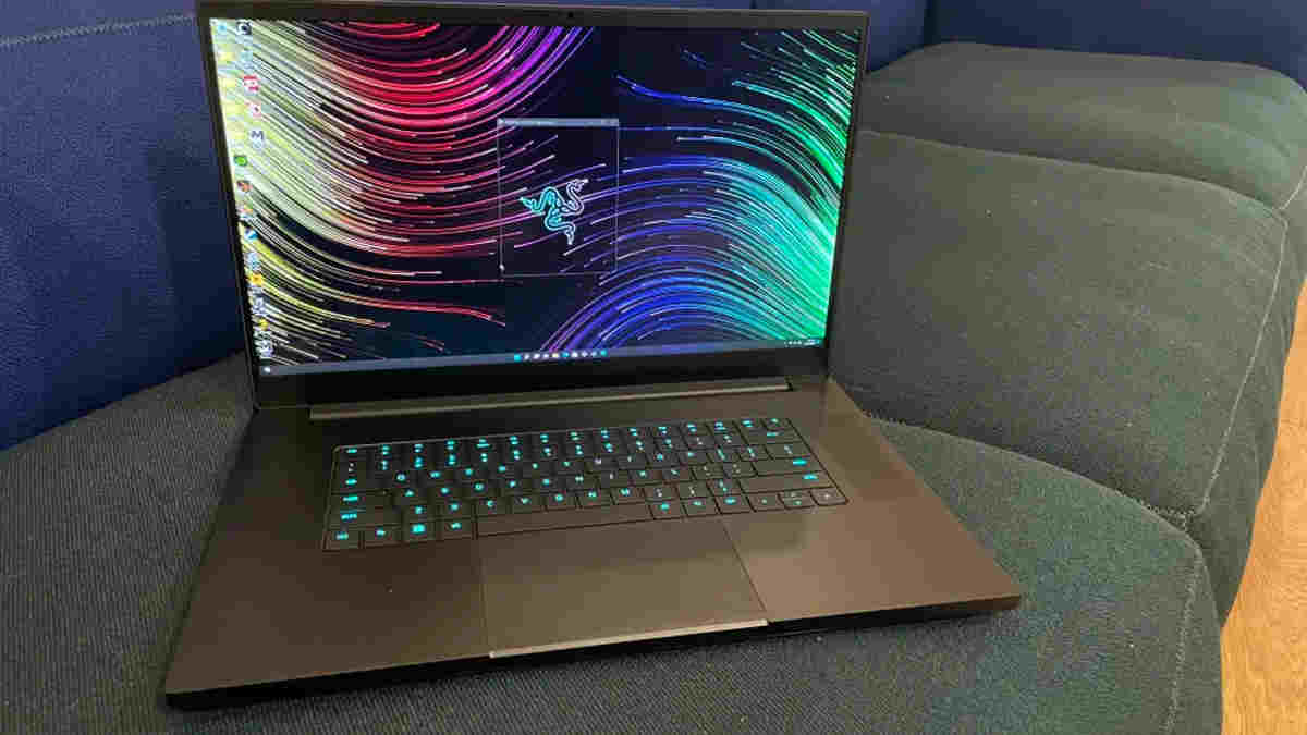 Laptop Razer Blade 17 2025 Bawa Performa Terbaik untuk Game