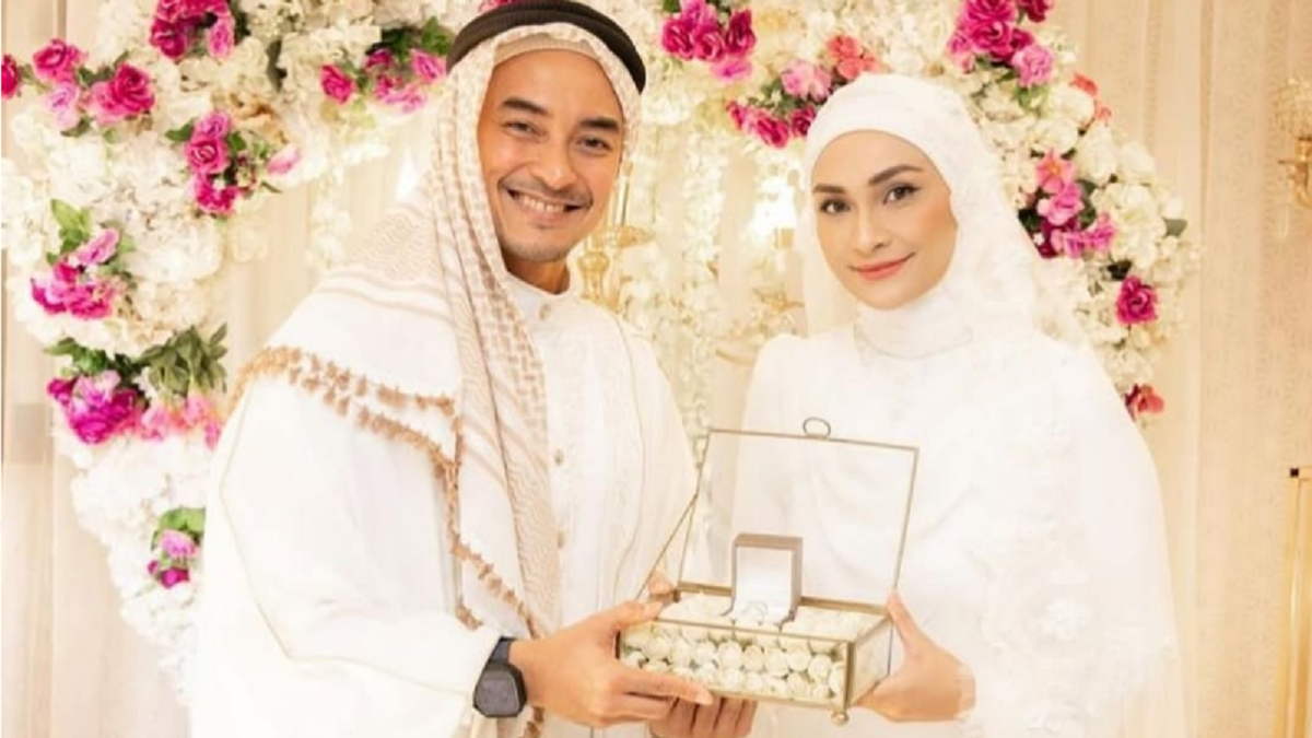 Profil Zumi Zola Nikahi Putri Zulkifli Hasan di Masjid Nabawi