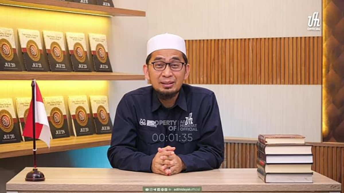 Viral Kabar Ustadz Adi Hidayat Dilantik Jadi Stafsus Presiden Gantikan Gus Miftah, Ternyata…