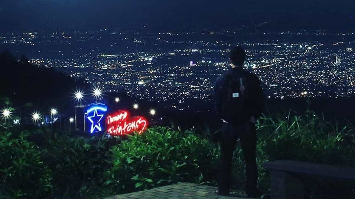 Nikmati Keindahan City Lights di Bukit Bintang Bandung, Harga Tiketnya Cuma Segini