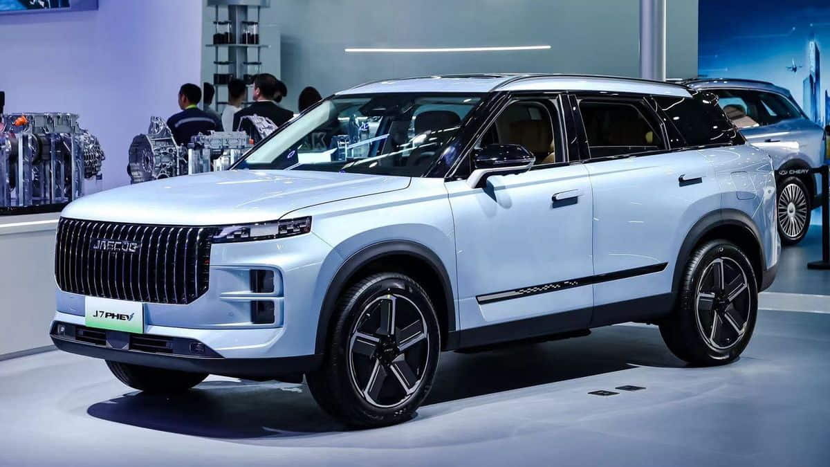 Jaecoo J7 PHEV, SUV Berteknologi Plug-In Hybrid