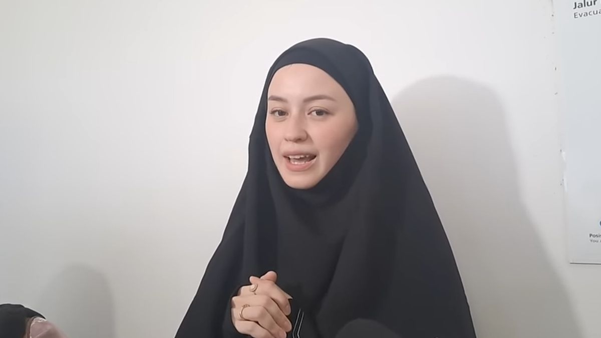 Kimberly Ryder Tampil Cantik Berhijab, Ambil Hikmah Perceraian