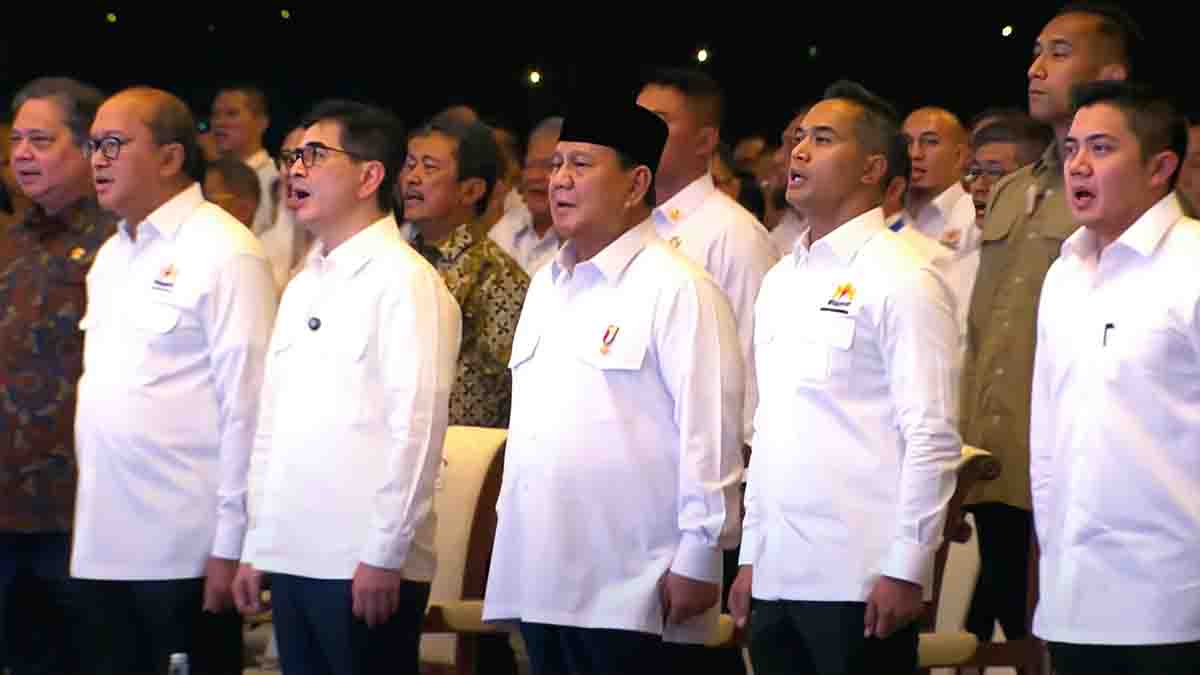 Presiden Prabowo Dorong Efisiensi dan Sinergi Swasta untuk Pertumbuhan Ekonomi 8 Persen