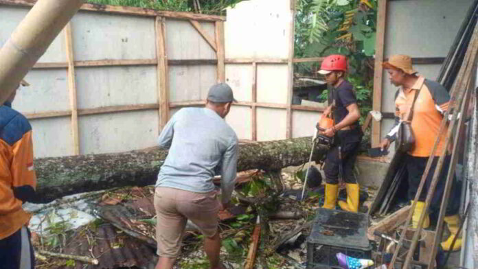 Rumah di Kampung Gunung Singugu