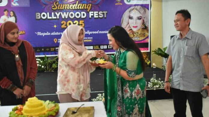 Festival Bollywood Fashion Show 2025 Sumedang