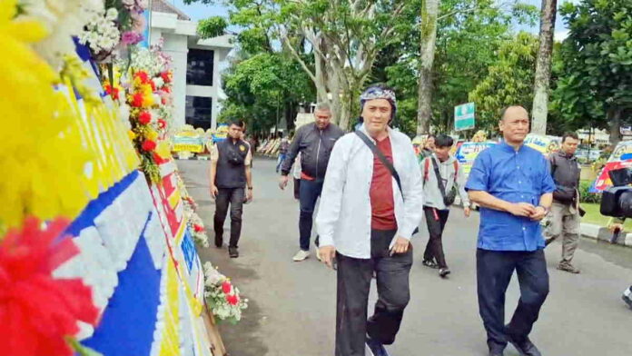 Gaya Wakil Wali Kota Tasikmalaya Saat Perdana Ngantor Pasca Dilantik