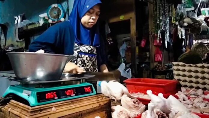 Jelang Ramadan, Harga Komoditas Sayuran dan Ayam Potong di Pasar Sumedang Naik