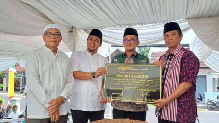 Ketua DPRD Ciamis Nanang Permana Ajak Masyarakat Makmurkan Masjid