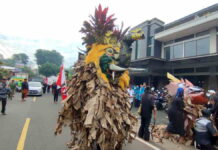 Mengenal Kesenian Helaran Gajah Barong Baregbeg Ciamis