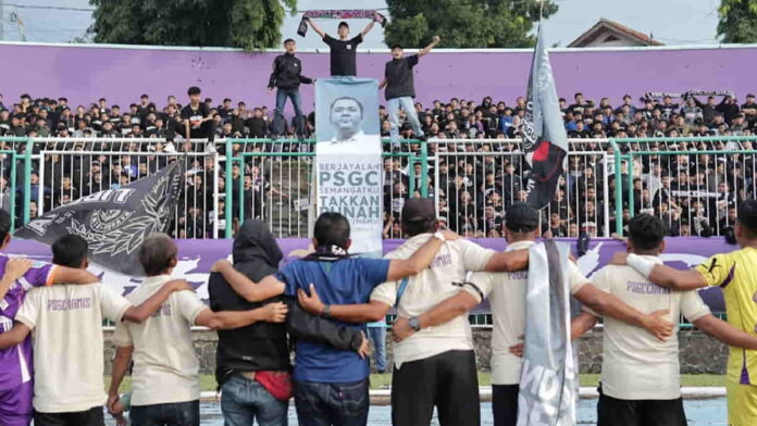 Stadion Galuh cetak rekor