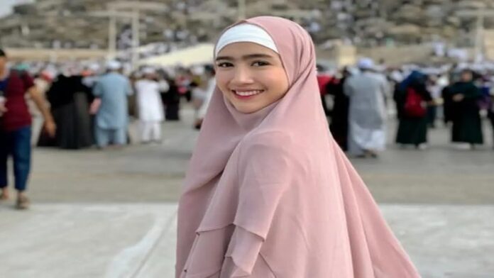 Febby Rastanty Ungkapkan Rindu Tanah Suci dan Berharap Bisa Umroh Bersama Sang Suami