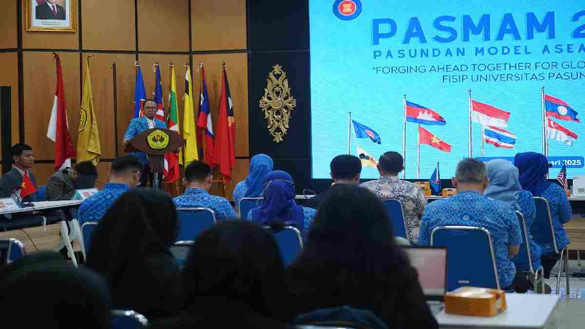 FISIP Universitas Pasundan Bandung Adakan Lomba Simulasi Sidang ASEAN di Ajang PASMAM 2025