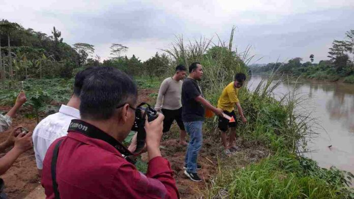 Pelajar lompat ke Sungai Citanduy