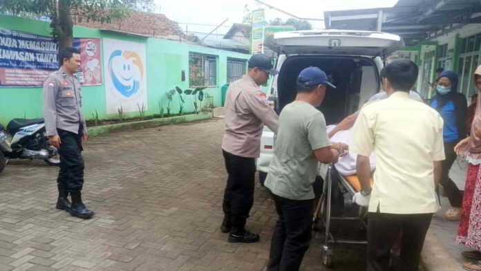 Remaja Asal Garut Kritis Tertemper Kereta Api