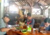 Saung Lesehan Agus Kucir Pangandaran