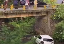 mobil oleng hingga terjun ke sungai di Tasikmalaya