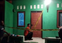 Penemuan mayat perempuan terbungkus sepre di kosan Ciamis